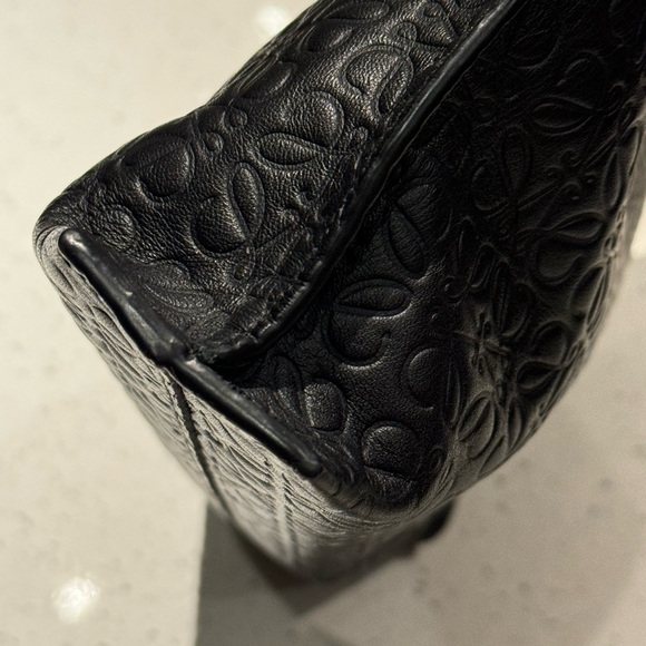 Loewe T pouch - Picture 4 of 9